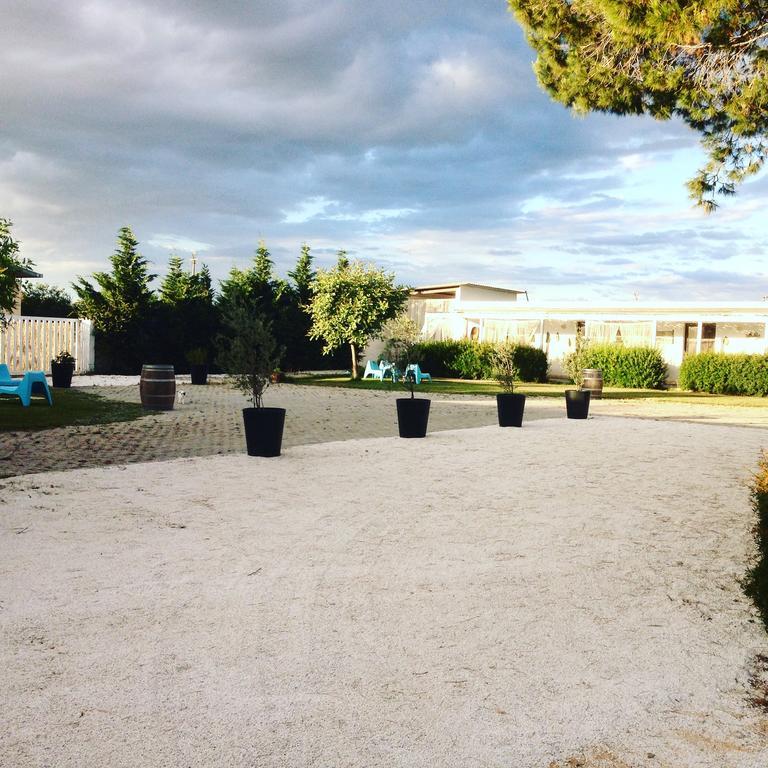 Mazzara Farm Bed & Breakfast Manduria Dış mekan fotoğraf